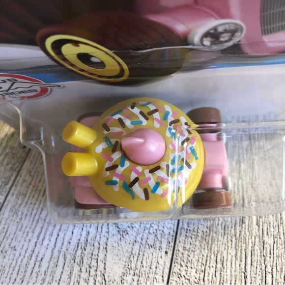 Mattel Hot Wheels Sweet Driver FAST FOODIE - Picture 5 of 6